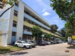 Geylang East Avenue 3 (D14), Factory #498429031